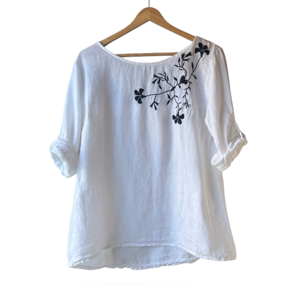 Viola Borghi White Linen Scoop neck Top with Navy Floral Embroidery